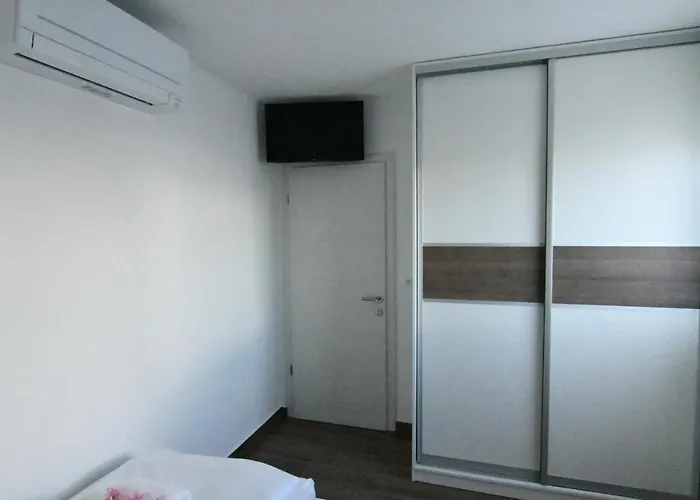 Luxury Sundance 트로기르